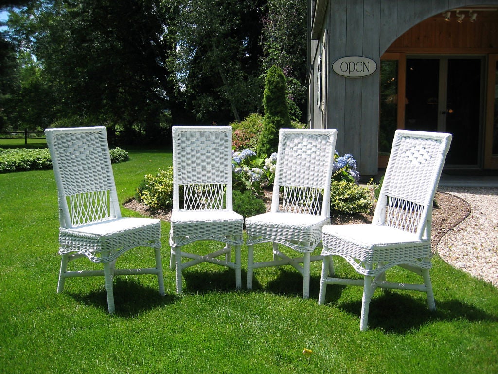 SET OF FOUR ART DECO WICKER DINING CHAIRS