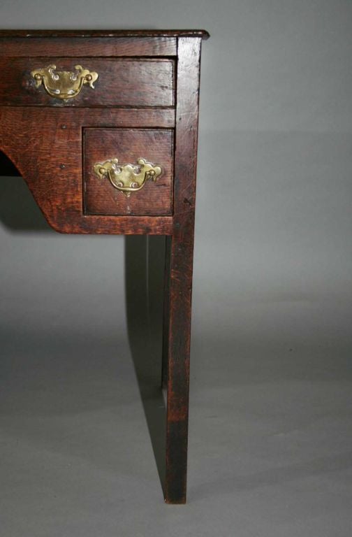 18th Century and Earlier 18th Century Vanity Table