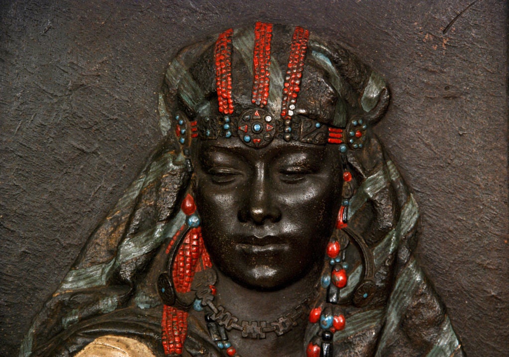 Paire de panneaux bas-relief en métal polychrome de Louis Hottot