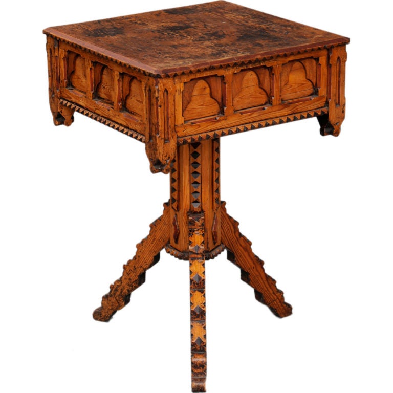 English Country Gothic Pine Centre Table For Sale