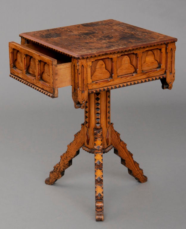 British English Country Gothic Pine Centre Table For Sale