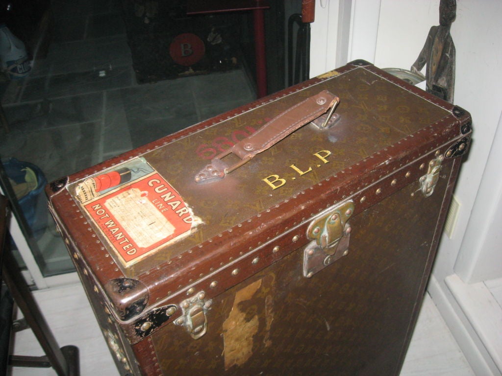 Vintage Louis Vuitton Miniature Steamer Trunk In Good Condition In Water Mill, NY