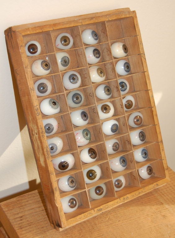 Mix and match, 1950's era acrylic prosthetic eye samples, various sizes and colors. Box can be wall mounted for display.