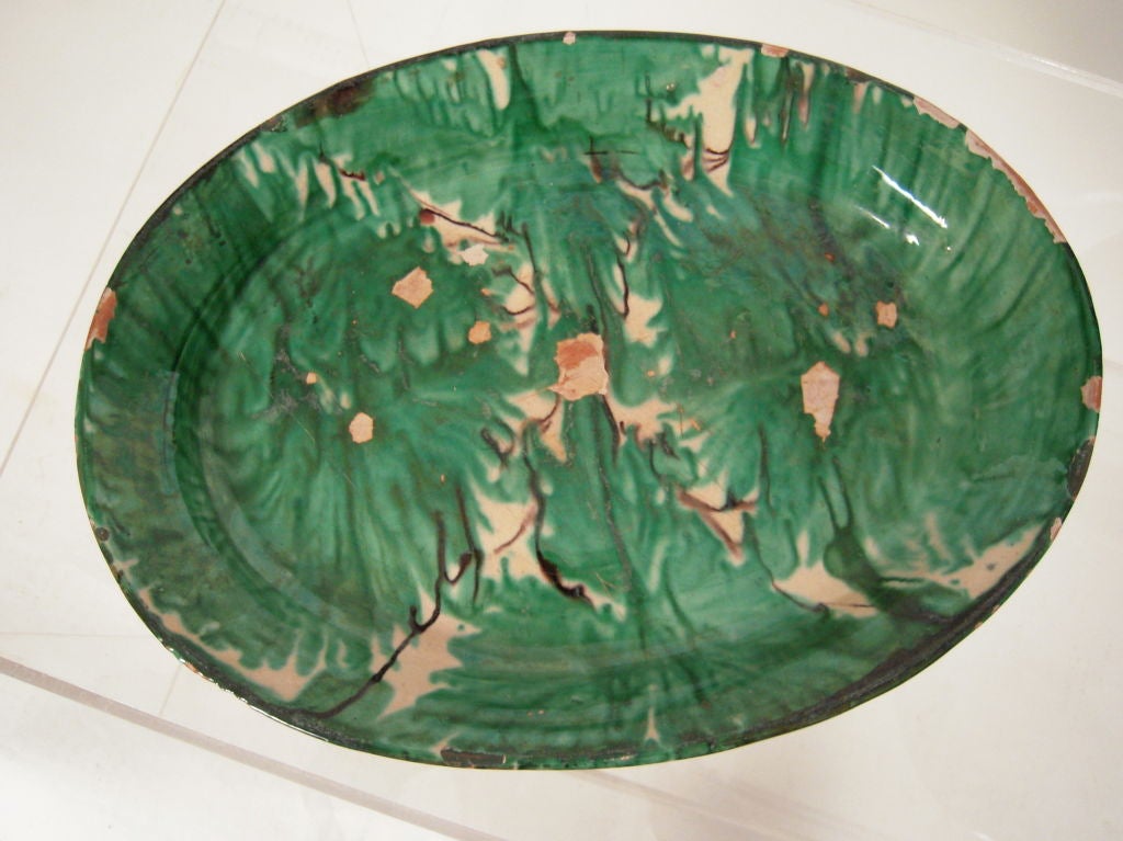 COLLECTION OF STRIKING VINTAGE MEXICAN GREEN POTTERY, c. 1940s at