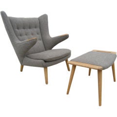 Pair of Papa Bear Chairs with Ottomans by Hans Wegner