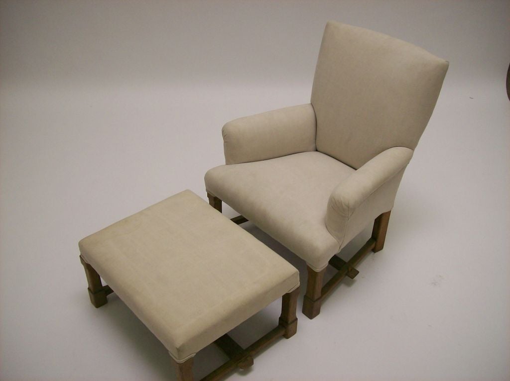Country Club Chair & Ottoman