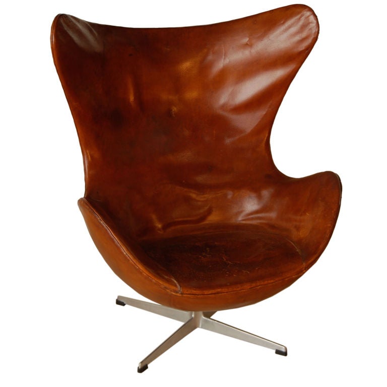 ARNE JACOBSEN EGG ; FIRST YEAR PROD ; LEATHER