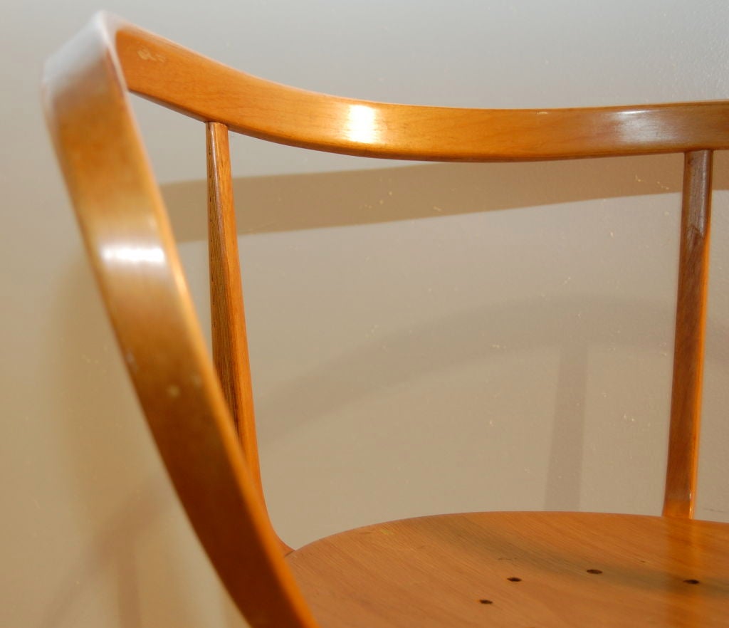 GEORGE NELSON PRETZEL CHAIR ; WITH GIRARD SEAT PAD 4