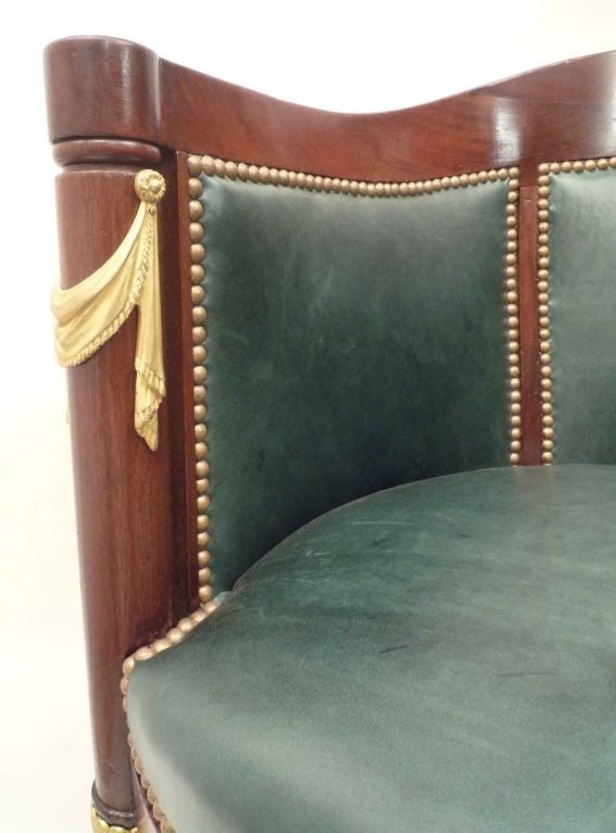 Français Fauteuil de bureau de style Empire par Mercier Freres
