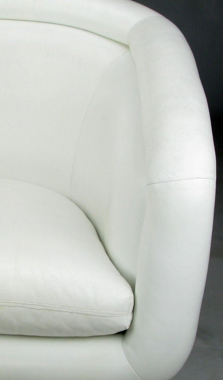 Pace White Leather And Chrome Swivel Chairs By Leon Rosen 2