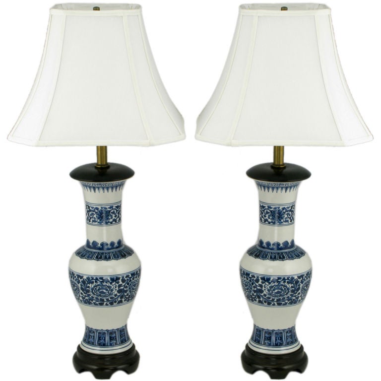 Pair Chinoiserie Blue & White Ceramic Table Lamps