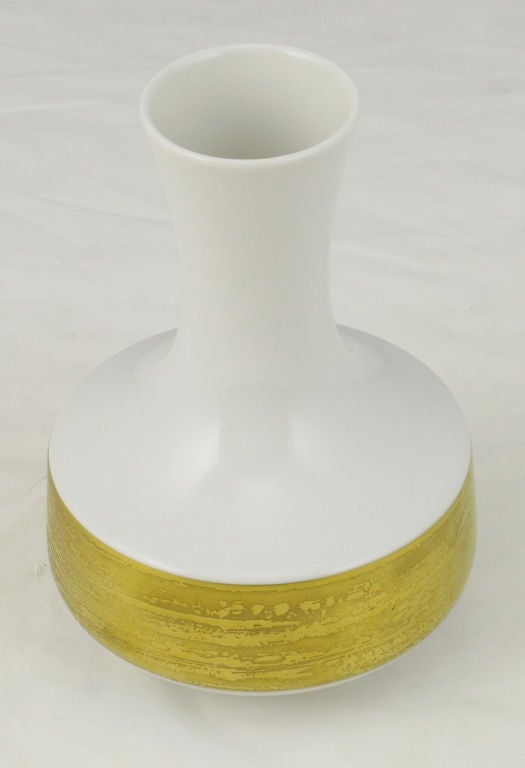 White porcelain vase with large gilt banding by German porcelain masters Heinrich. Signed by the artist.