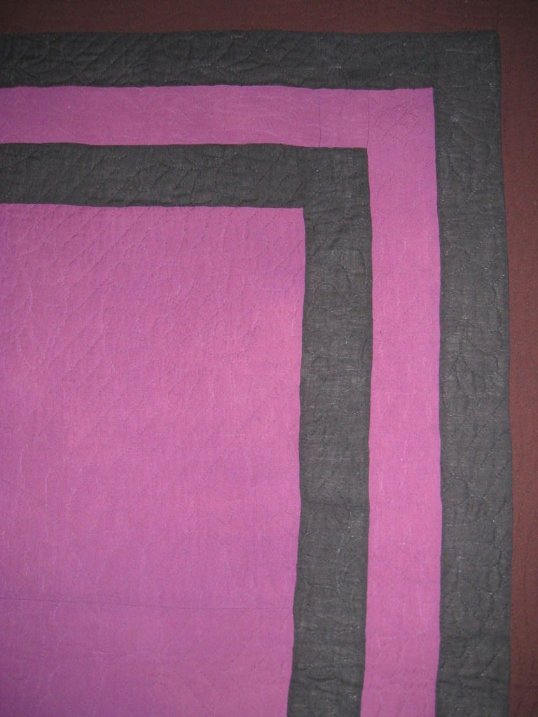20th Century Amish Quilt:  Center Square