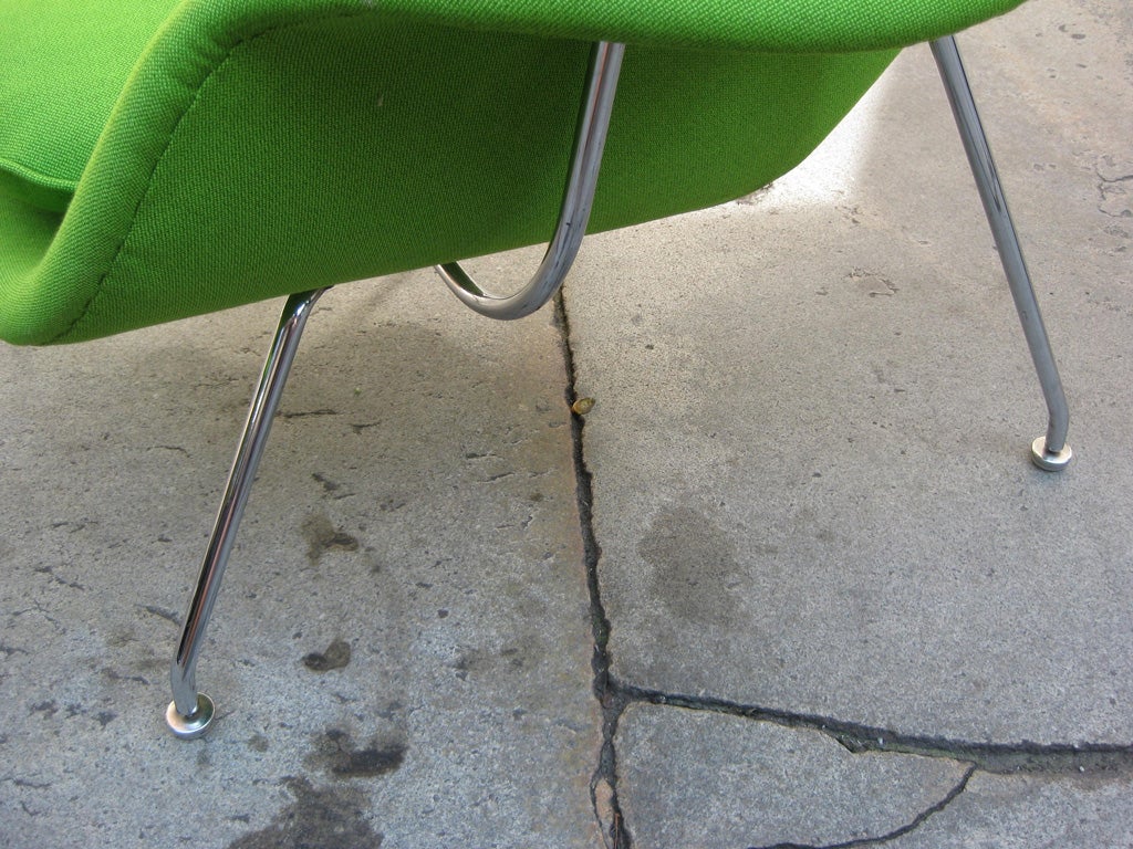 Fauteuil et pouf Womb d'Eero Saarinen pour Knoll