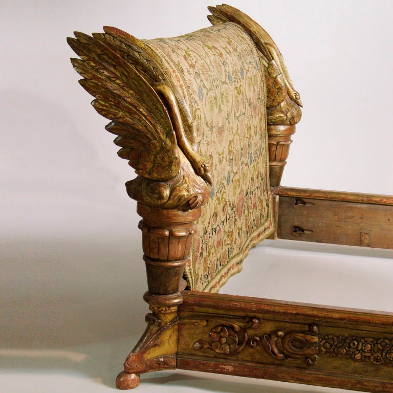 Victorian Giltwood Swan Bed In Excellent Condition In New York, NY