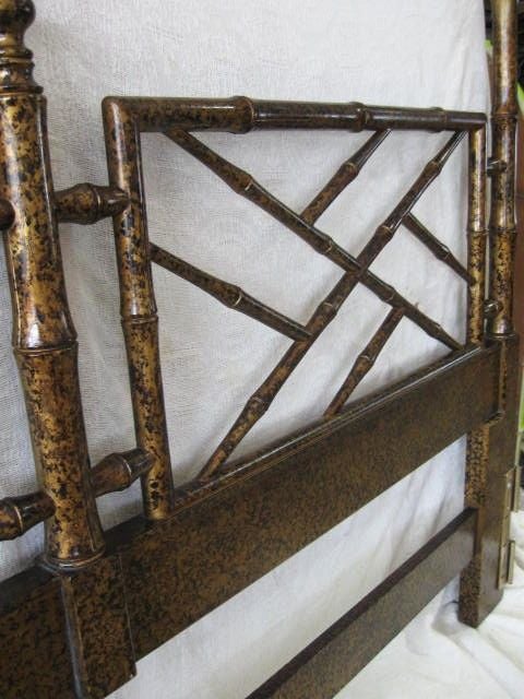 Elegant Chinese chippendale style, carved wood facon faux bamboo/faux tortoise finish king size headboard.<br />
For additional beds, dressers, commodes, vanities, chairs, armchairs, cabinets, chests, end/side/night/coffee/console/game/card/dining