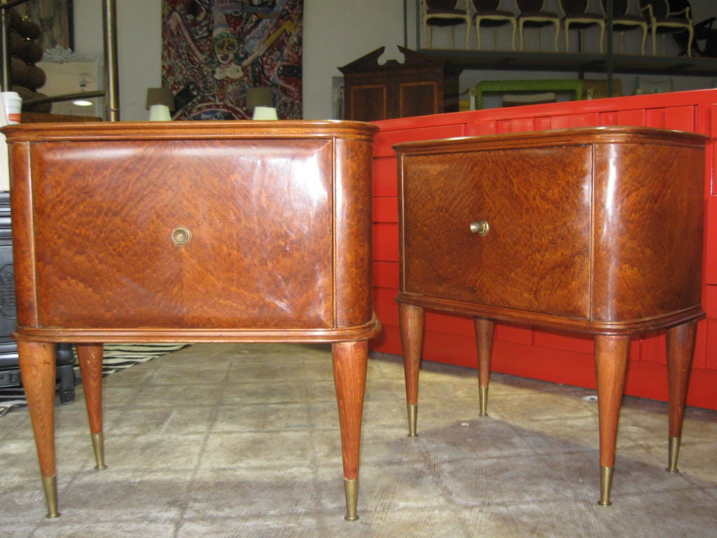 Elegant Opposing Pair of Umberto Brichetto End Tables, Italy