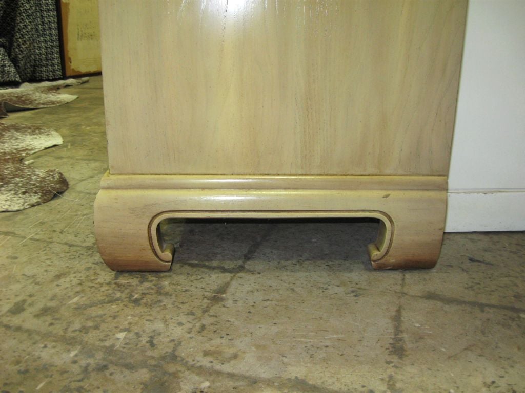 Elegant Ming Style Cabinet / Dresser