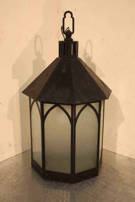 20th Century An original 1920’s Arts &Crafts English octagonal lantern For Sale