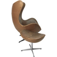 Arne Jacobsen Fritz Hansen Egg Chair and Ottoman