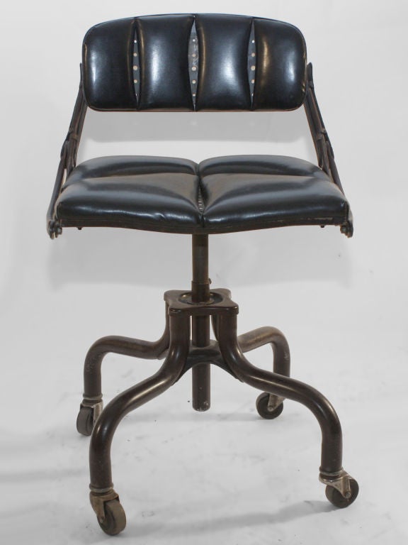 Industrial Swivel task chair manufactured by 