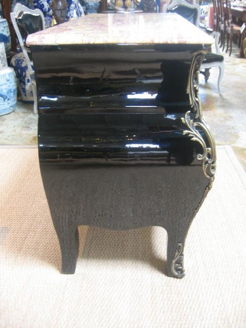 Mid-20th Century Pair of Vintage Louis XV Style Black Lacquered Commodes