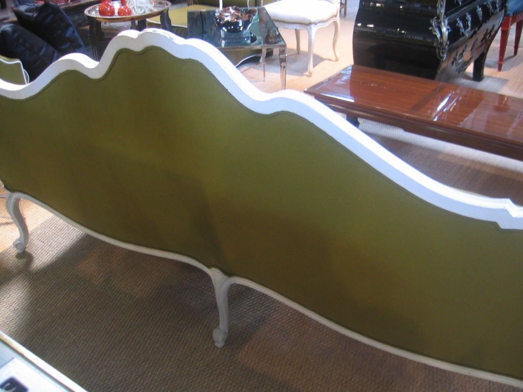 Hollywood Rococo Settee in White Painted Finish 1