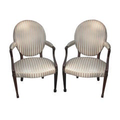 A Pair of English Hepplewhite Oval Back Chairs in Mahogany