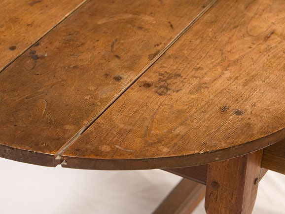 French Louis XIII oval tavern table