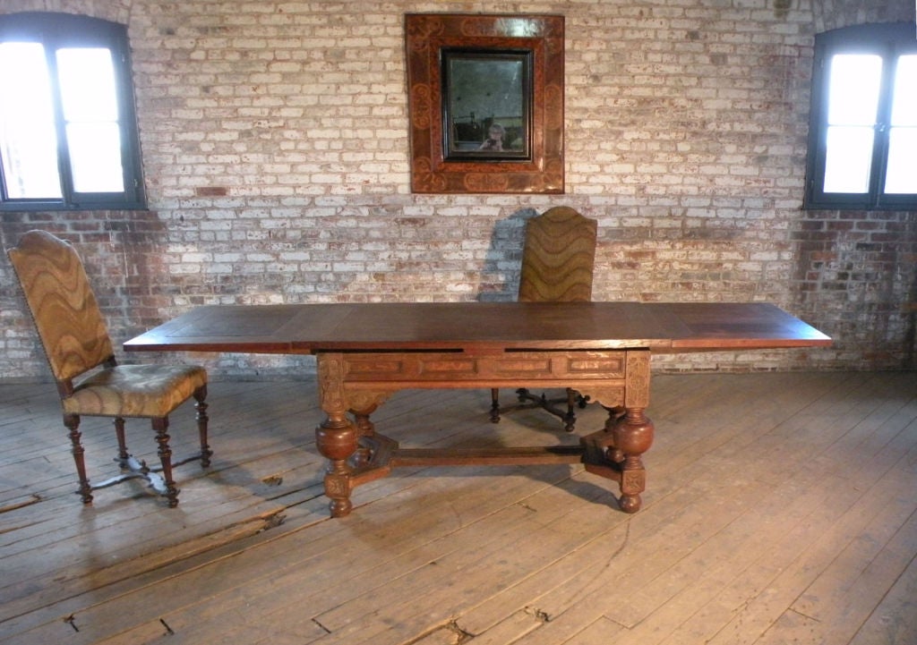 Dutch Baroque Drawleaf Table In Good Condition In Troy, NY
