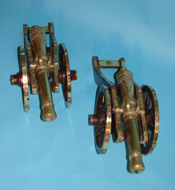 Pair of cast brass signal cannons. In Good Condition In San Francisco, CA