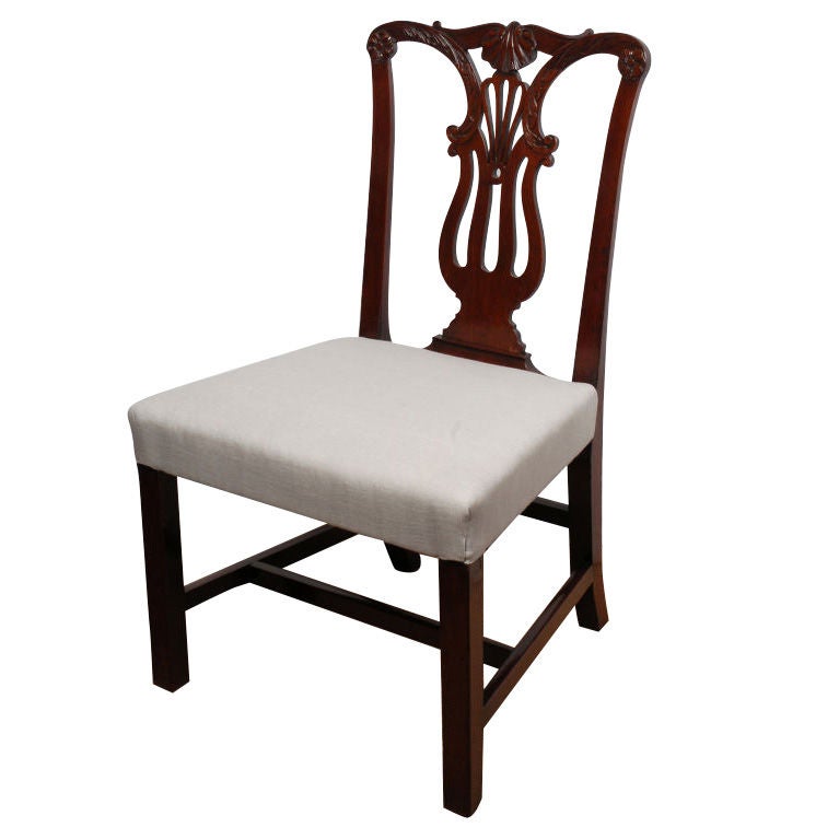 Pair of  Irish Georgian mahogany side chairs For Sale