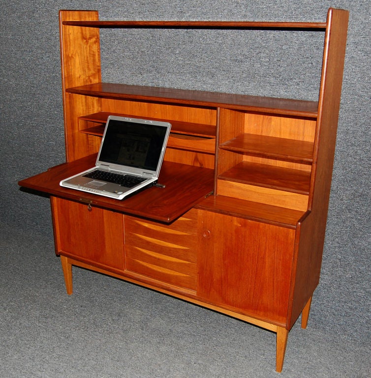 Swedish Mid-Century Modern Teak Drop-Leaf Desk and Hutch 3