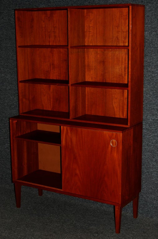 Swedish Modern Teak Bookcase Hutch Cabinet In Excellent Condition In Atlanta, GA