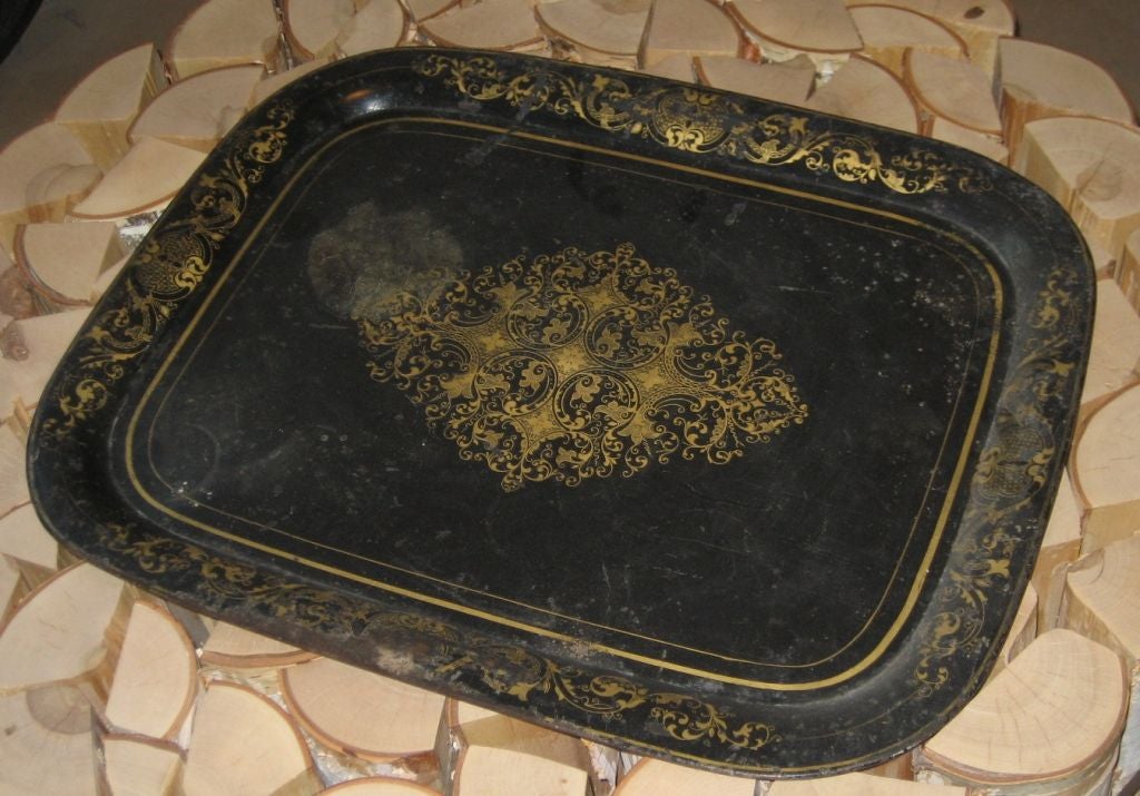 Vintage French plateau noir from the 19th Century. Black tray with beautiful gold gilt details around the border and in the center. Vintage condition.