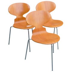 Arne Jacobsen for Fritz Hansen set/3 Ant Chairs, 1952