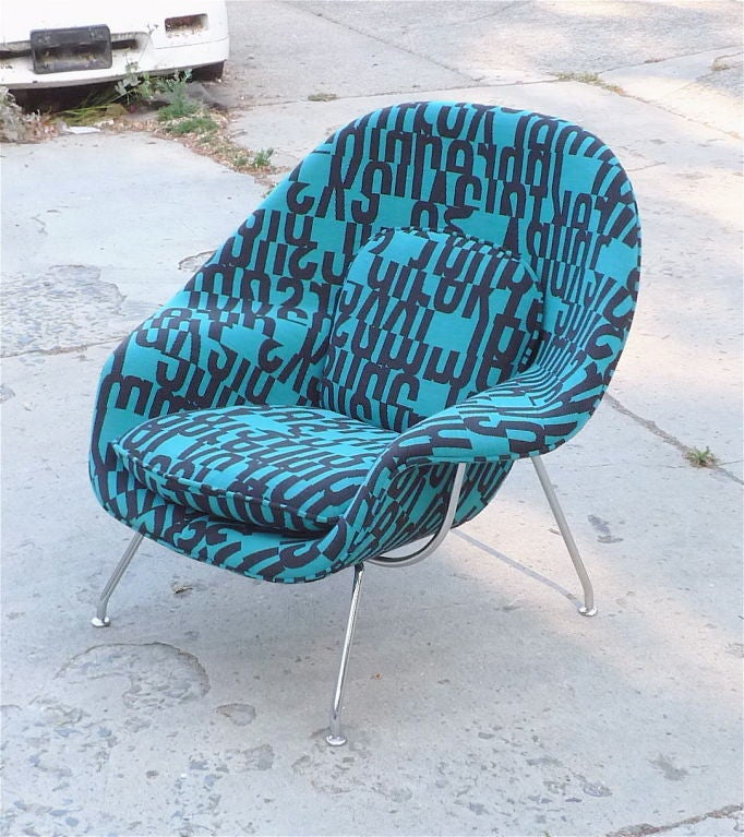 Eero Saarinen Womb Chair 5
