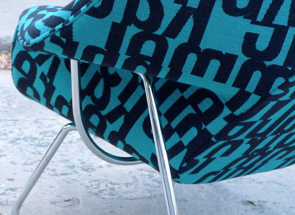 Eero Saarinen Womb Chair 4
