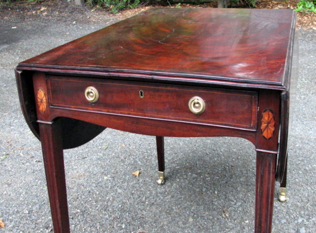 Hepplewhite Inlaid Mahogany Pembroke Table