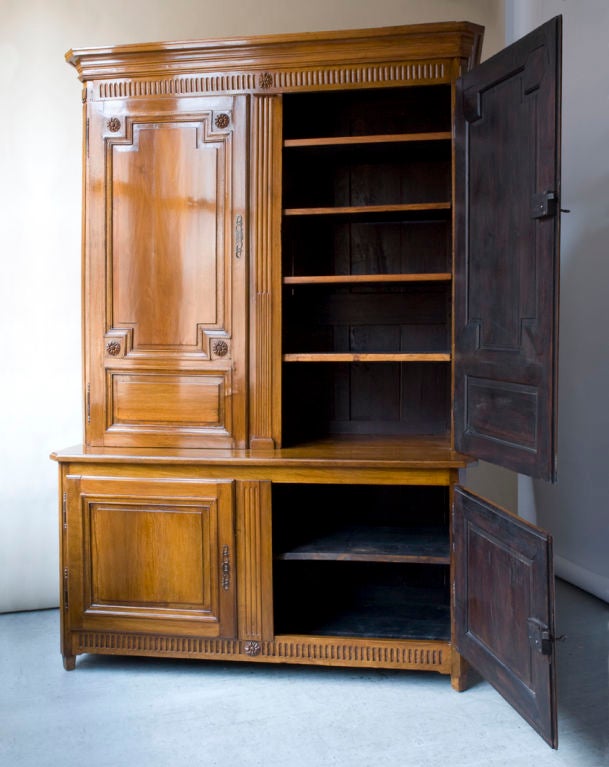 Walnut Louis XVI period duex corp buffet