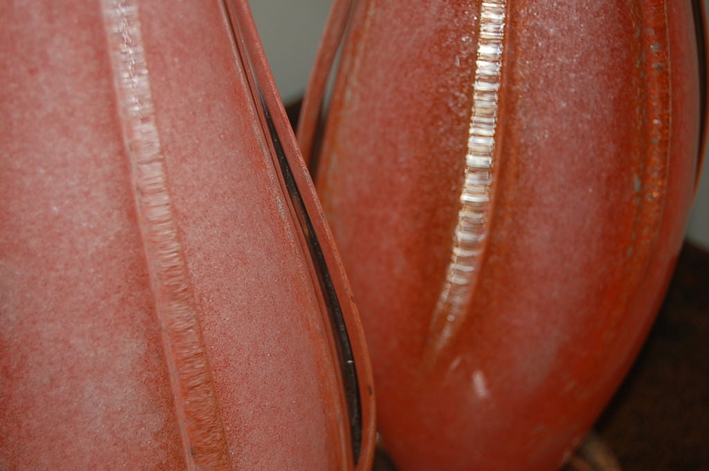Nectarine Pulegoso Winged Murano Lamps on Lucite In Excellent Condition For Sale In Little Rock, AR