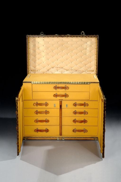 malle bureau louis vuitton