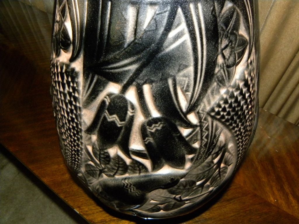 Mid-20th Century Monumental French Glass Vase by D'Avesn with Birds