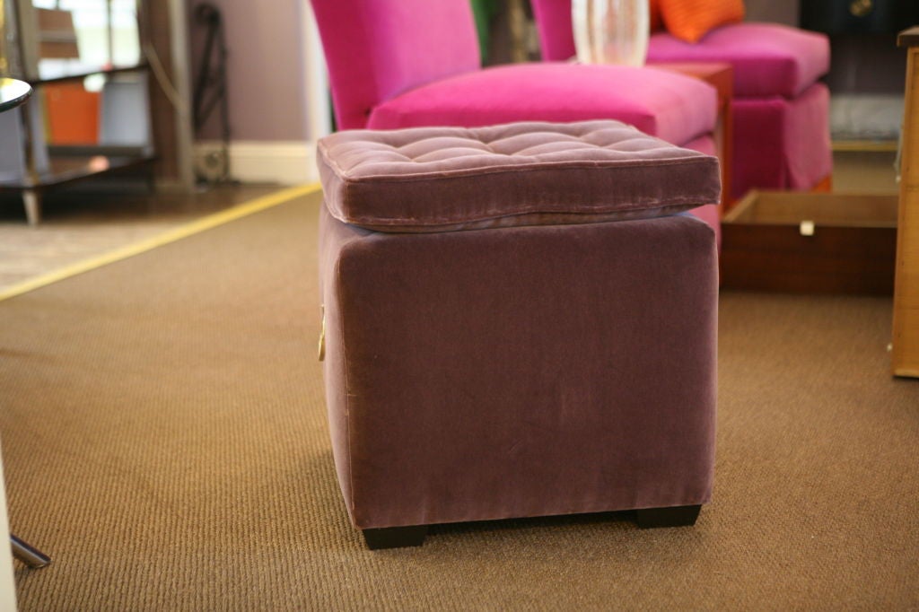 Custom Tufted Ring Cube