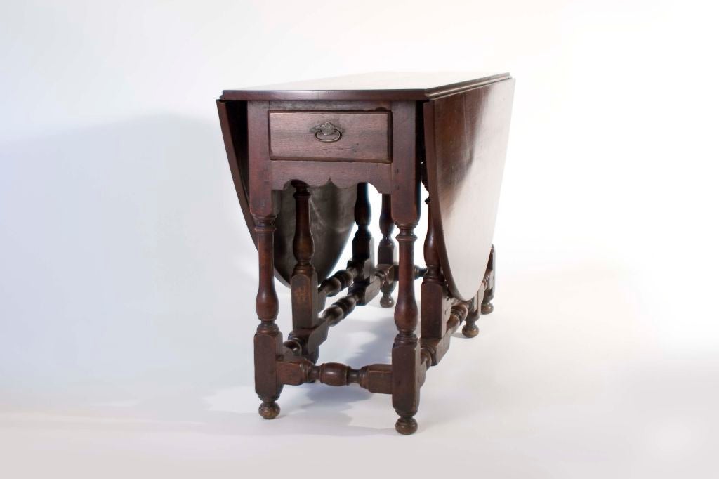 william and mary table