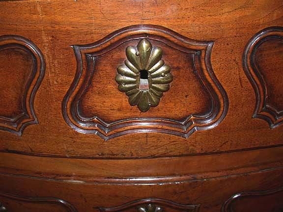 French Louis XV Provincial Walnut Serpentine Commode For Sale