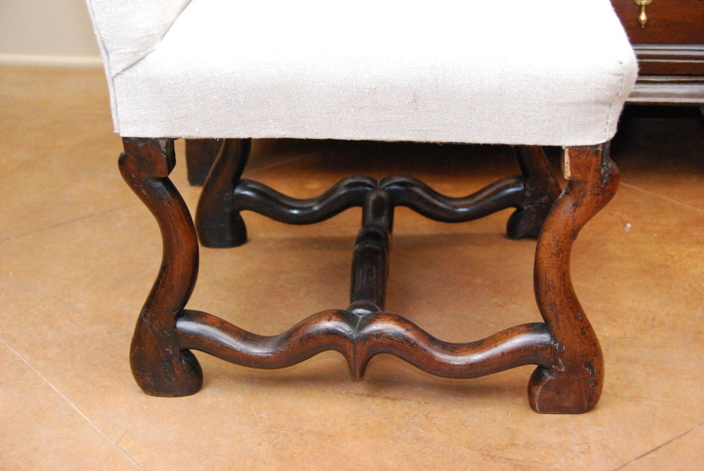 18th Century and Earlier Os Du Mouton Chair For Sale