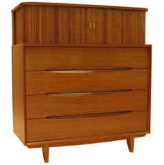 Gentleman's Chest for Brown and Saltman