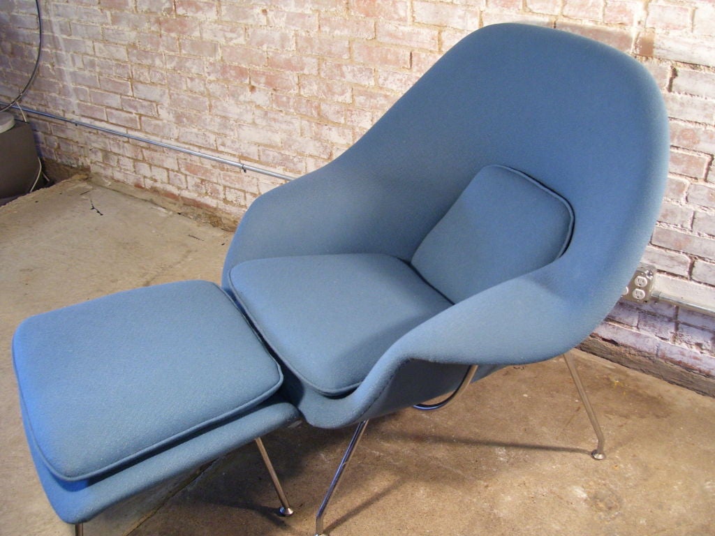 American Womb Chair Designed by Eero Saarinen for Knoll