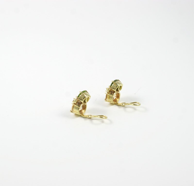 Women's Medium GUM DROP™ Earrings with Peridot and Citrine and Diamonds For Sale